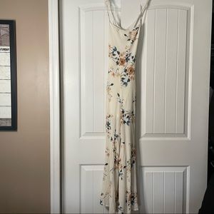 STYLE RACK FLORAL JUMPSUIT